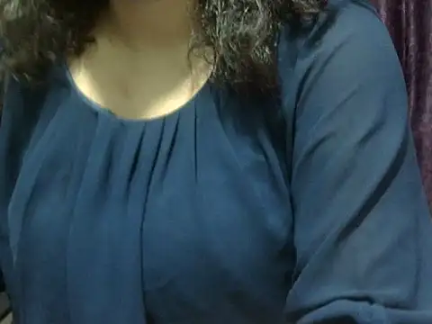 Snapshot of Your_cutiepie_ chatting on 06-14-26, 10:50 Your cutiepie online show from 06-14-26, 10:50