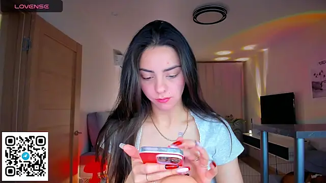 EmiliaZen online show from 02-25-26, 04:16