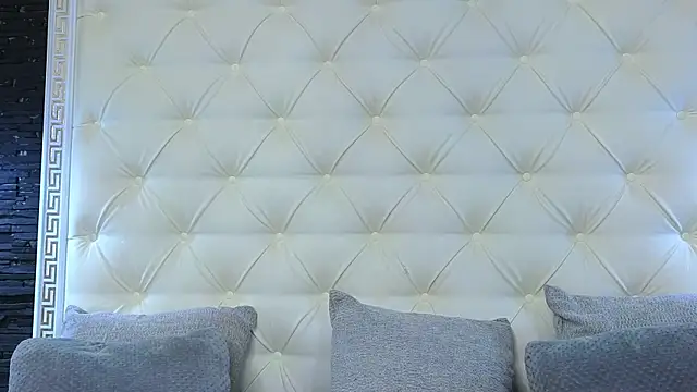 Snapshot of EliteDomina chatting on 07-23-26, 12:25 EliteDomina online show from 07-23-26, 12:25