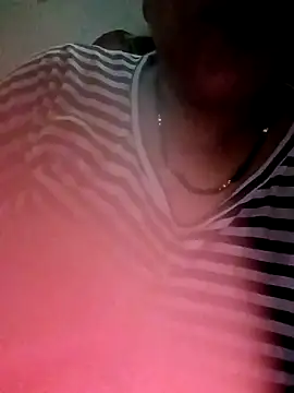 sonicute08 online show from 10-06-25, 04:54