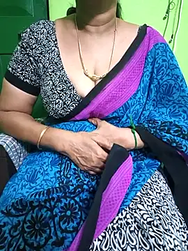 niiveditha online show from 03-17-25, 09:44