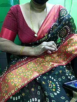 Snapshot of niiveditha chatting on 11-09-25, 09:51 niiveditha online show from 11-09-25, 09:51