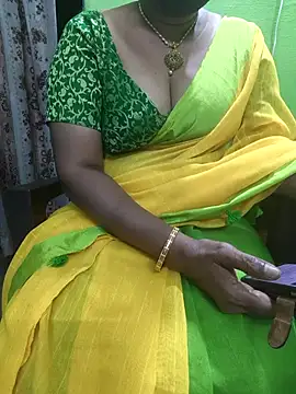 Snapshot of niiveditha chatting on 12-03-25, 11:30 niiveditha online show from 12-03-25, 11:30