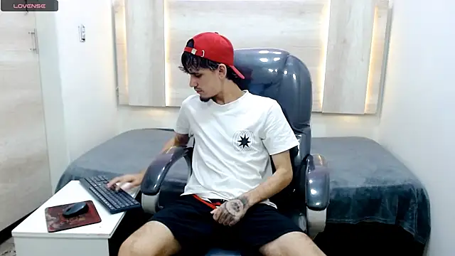 Dirty Kingg online show from 02-11-25, 08:20