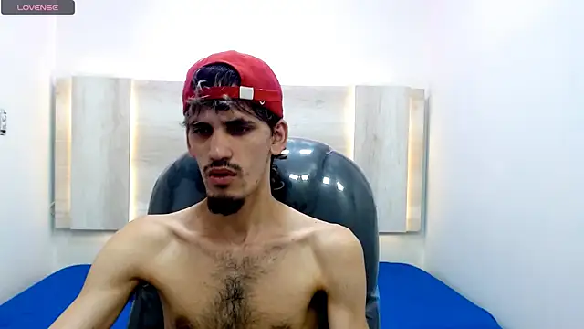 Dirty Kingg online show from 02-18-25, 08:58