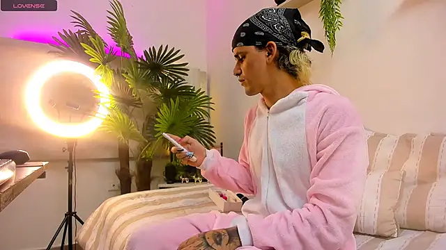 Dirty Kingg online show from 09-16-25, 08:10