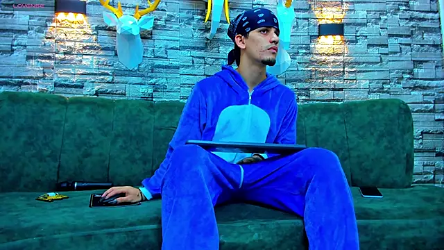 Dirty Kingg online show from 11-15-25, 09:11