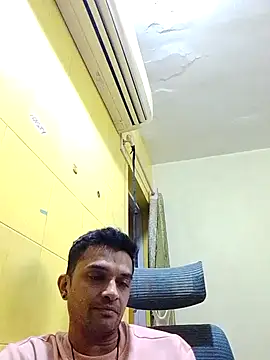 Snapshot of crazyfreaking chatting on 03-09-25, 08:10 crazyfreaking online show from 03-09-25, 08:10