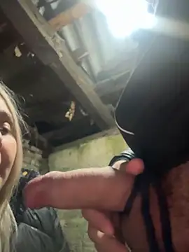 Snapshot of hotamanda01 chatting on 11-06-25, 09:26 hotamanda01 online show from 11-06-25, 09:26