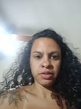 Snapshot of amanda19322 chatting on 05-07-26, 06:13 amanda19322 online show from 05-07-26, 06:13