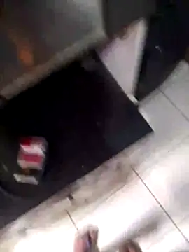 Snapshot of Ailton9865 chatting on 11-06-25, 01:45 Ailton9865 online show from 11-06-25, 01:45