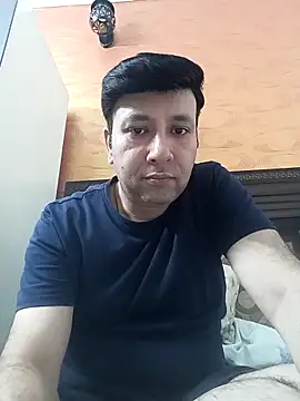 innocentboy1987 online show from 05-16-26, 06:54