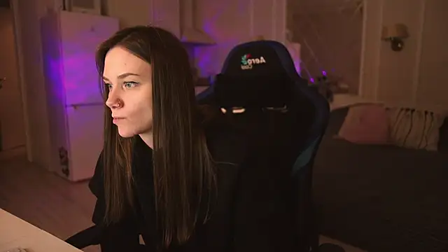 alexa feels  online show from 03-02-25, 10:38