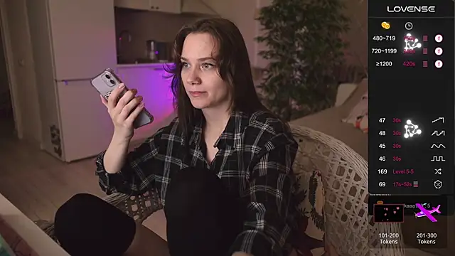 alexa feels  online show from 10-17-25, 03:58