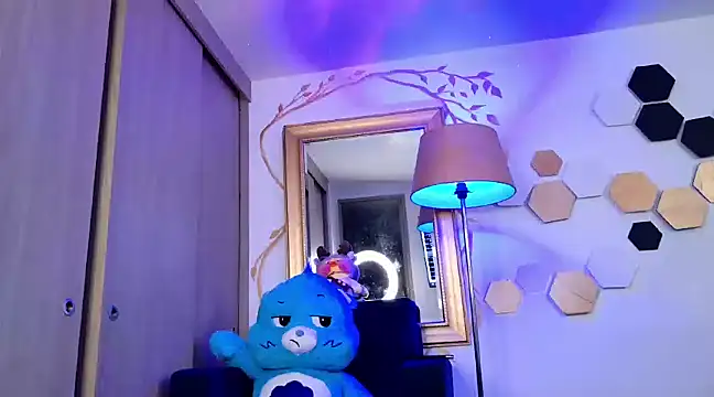 Snapshot of bakersboyssexys chatting on 03-18-25, 01:09 bakersboyssexys online show from 03-18-25, 01:09