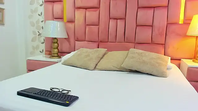 ArianaFranco online show from 04-04-26, 12:24