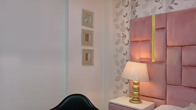 ArianaFranco online show from 07-08-26, 01:48