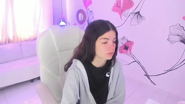 Isabela Fiorelli online show from 03-03-25, 12:27