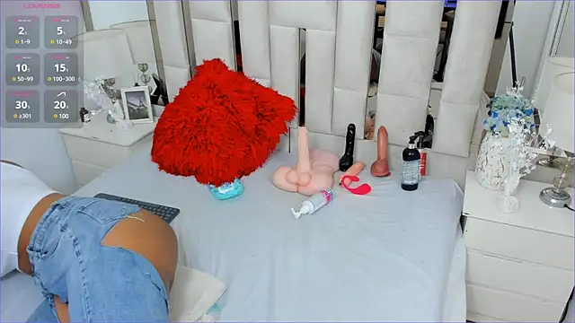 AgathaBladee online show from 03-12-25, 07:28