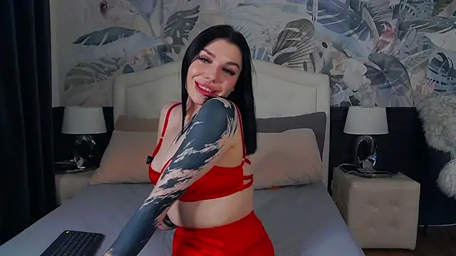 MaeveMoon online show from 10-05-25, 04:16