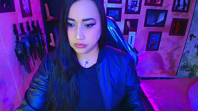 cherryy bombshelll online show from 01-15-26, 04:22