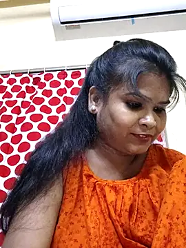 Snapshot of BOLDBEAUTY09 chatting on 02-12-25, 03:05 BOLDBEAUTY09 online show from 02-12-25, 03:05
