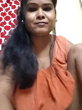 Snapshot of BOLDBEAUTY09 chatting on 02-15-25, 01:53 BOLDBEAUTY09 online show from 02-15-25, 01:53