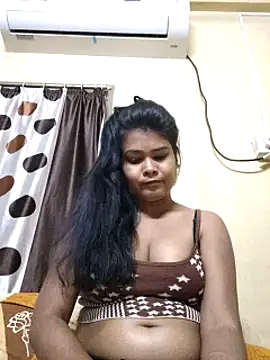 Snapshot of BOLDBEAUTY09 chatting on 02-20-25, 04:25 BOLDBEAUTY09 online show from 02-20-25, 04:25
