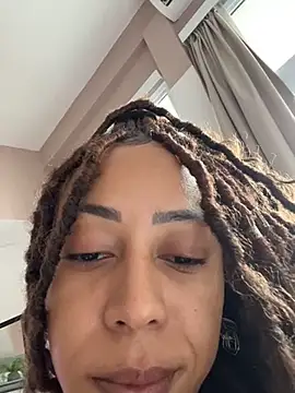 dianagolley420 online show from 02-07-25, 06:56