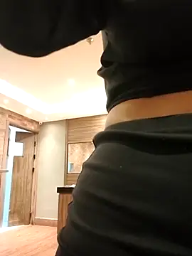 dianagolley420 online show from 04-06-26, 05:47