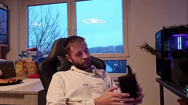 ademandjulia online show from 01-14-26, 03:28