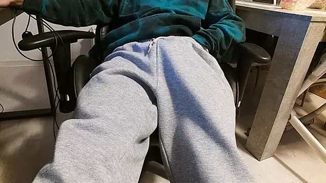 ademandjulia online show from 03-21-26, 09:07