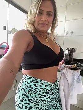 Snapshot of Gabyseex chatting on 03-04-26, 04:35 Gabyseex online show from 03-04-26, 04:35