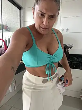 Snapshot of Gabyseex chatting on 03-21-26, 08:01 Gabyseex online show from 03-21-26, 08:01