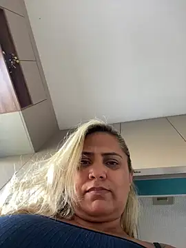 Snapshot of Gabyseex chatting on 04-09-26, 01:27 Gabyseex online show from 04-09-26, 01:27