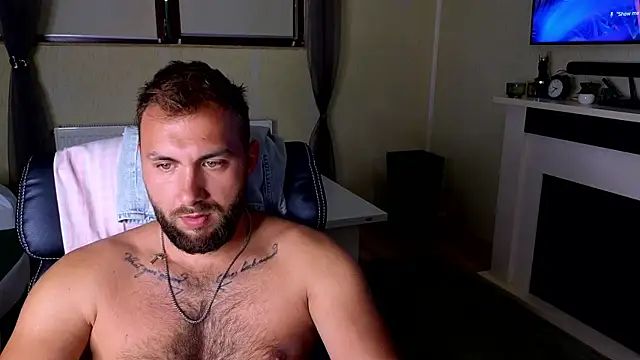 Snapshot of JamieNoxus chatting on 06-17-26, 06:38 JamieNoxus online show from 06-17-26, 06:38