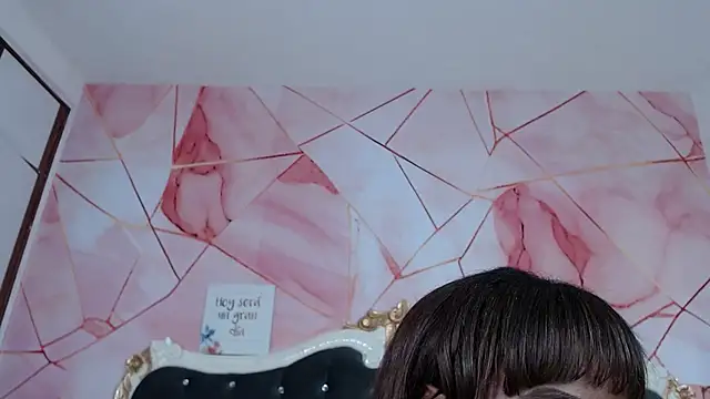 LindaBird online show from 02-06-26, 06:55