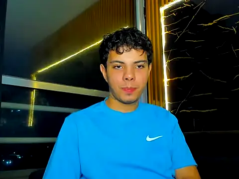 Alessandro 1610 online show from 06-16-26, 03:09