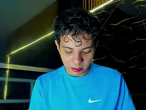 Alessandro 1610 online show from 06-17-26, 03:42