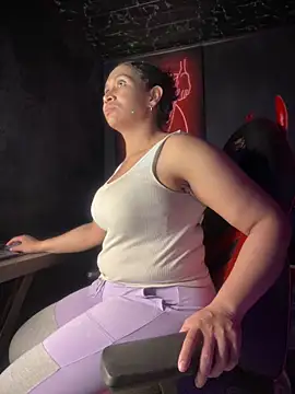 Carola-Ross online show from 03-18-25, 02:15