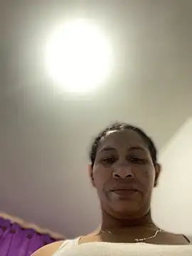 Carola-Ross online show from 10-18-25, 06:08