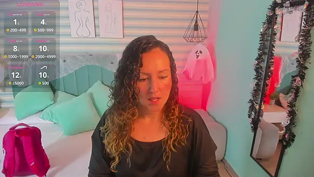 abby apple online show from 10-27-25, 01:48