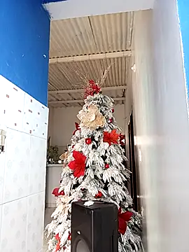 single mother indecent online show from 01-16-26, 07:07