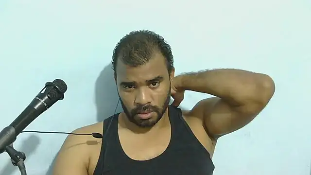 Snapshot of YOX22 chatting on 09-09-25, 04:45 YOX22 online show from 09-09-25, 04:45