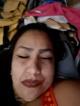 Snapshot of SweetSexyLatina chatting on 05-16-26, 11:09 SweetSexyLatina online show from 05-16-26, 11:09