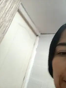 Snapshot of kimbadazz chatting on 02-17-25, 03:15 kimbadazz online show from 02-17-25, 03:15