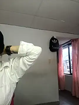 Snapshot of kimbadazz chatting on 03-13-25, 09:26 kimbadazz online show from 03-13-25, 09:26