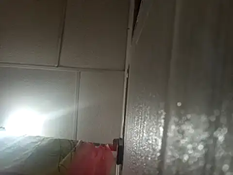 Snapshot of kimbadazz chatting on 03-18-25, 01:10 kimbadazz online show from 03-18-25, 01:10