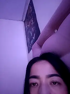 Snapshot of kimbadazz chatting on 10-23-25, 09:35 kimbadazz online show from 10-23-25, 09:35