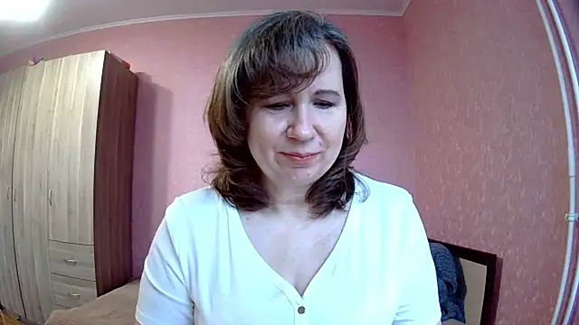 Snapshot of Starsan chatting on 11-02-25, 07:11 Starsan online show from 11-02-25, 07:11